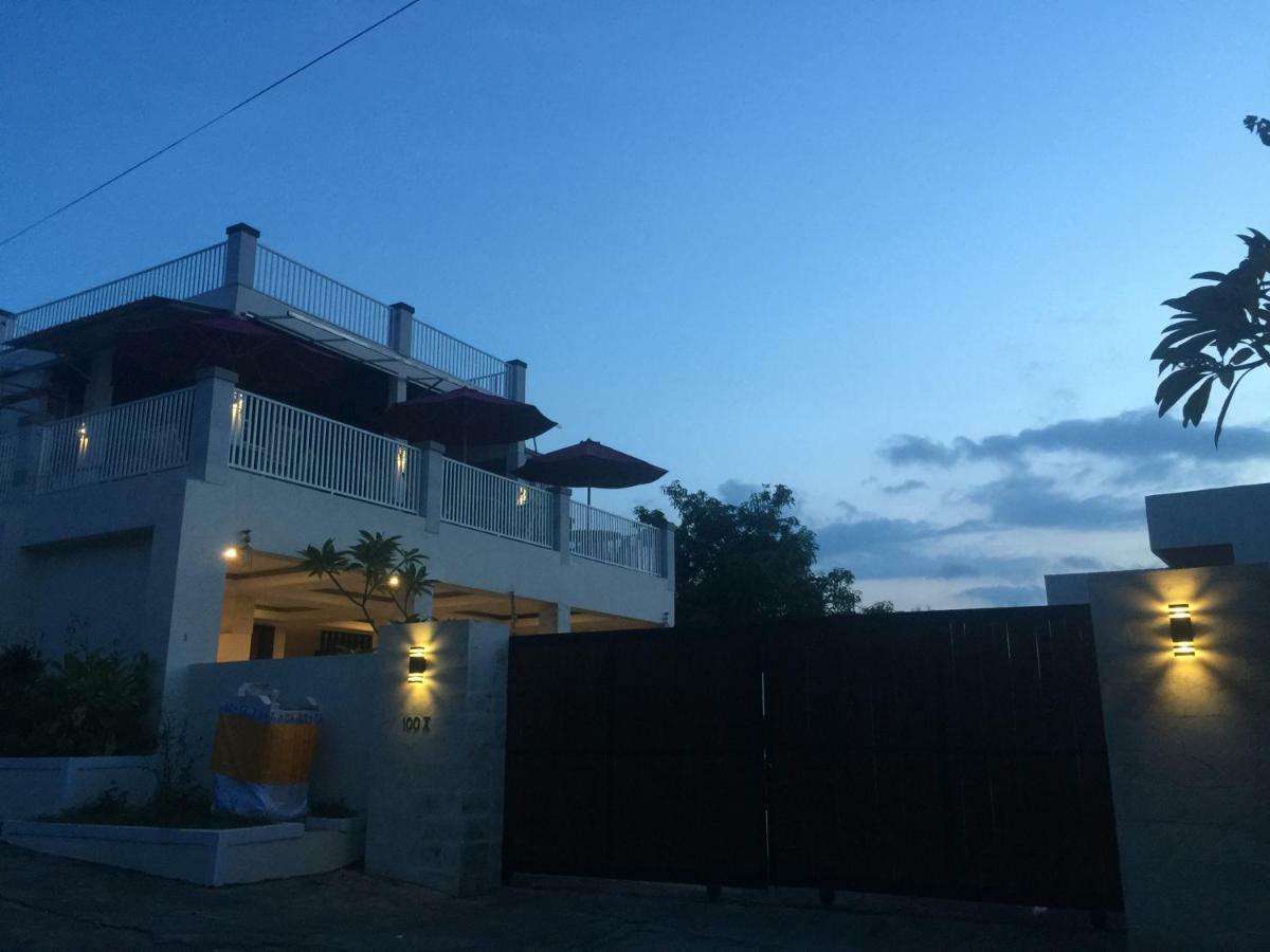 The Kayuputih Villa Lovina Екстериор снимка